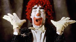 Consiglio comunale, Silvio Viale si traveste da clown per denunciare il caso Askatasuna