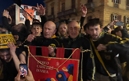 Gli aranceri Pantera Nera vincono la battaglia delle Arance