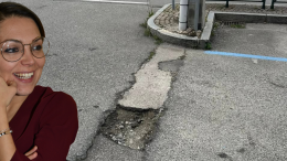 Settimo affonda nelle buche. La sindaca Piastra non vede, non sente, non paga