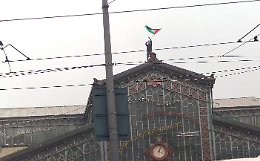 La voce di un bambino per Gaza. Corteo a Torino: “È un genocidio finanziato dall’Occidente” 