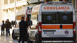 Incidente sulla provinciale 248 vicino a Vicoforte: madre e figlio feriti dopo il ribaltamento dell'auto
