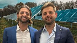 Fotovoltaico al posto dei campi. Le Lega obbliga Piastra ad occuparsene. E la colpa è sempre del nonno in carriola!