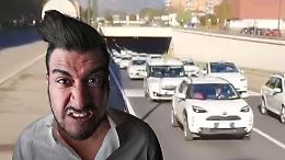 Torino: 500 tassisti in corteo contro abusivismo e concorrenza sleale
