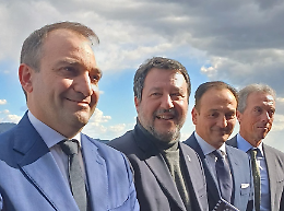 Salvini annuncia, Torino aspetta. La metro non parte, ma le promesse corrono