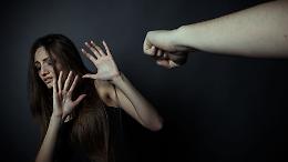 Terrore a Ciriè, aggredita donna al nono mese di gravidanza
