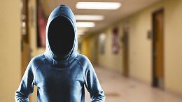 Vandali e ladri scatenati nelle scuole di Chivasso: due colpi in pochi giorni