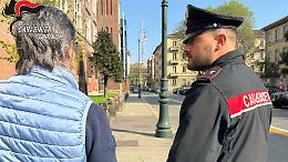 Finta richiesta d’aiuto, vero furto: borseggiata un’anziana a Avigliana