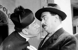 Venerdì Santo con il Consiglio comunale: altro che Don Camillo e Peppone! Quando la realtà supera la fantasia...