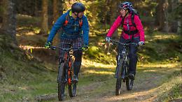 Pasquetta tra i sentieri di Belmonte: scampagnata, e-bike e storia Unesco a Valperga
