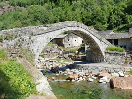 La montagna che resiste: la Valchiusella rilancia la GTA con sentieri sicuri e un nuovo bivacco