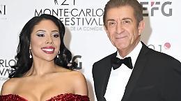 Ezio Greggio e Nataly Ospina:alle Maldive nasce l’amore tra il conduttore e la regina dei social