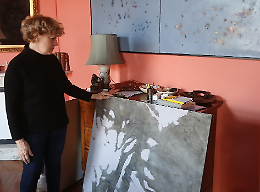 "Sintassi del Segno Sospeso”: al via la mostra di Maria Rosa Benso nel teatro di Palazzo Saluzzo Paesana