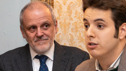 Blitz sullo statuto della Fondazione dello storico carnevale:  “Il Pd si prende tutto...”