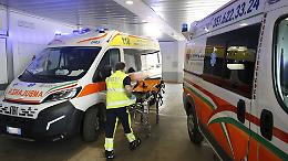 Bambino di 8 anni precipita da un lucernario mentre va a scuola