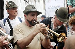 Biella accoglie gli Alpini: tutto sul programma dell’Adunata 2025 e l’emozione di un’Italia unita