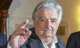 Addio, Pepe. L'uomo che faceva vergognare i "potenti"