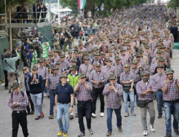 Adunata degli Alpini, boom di ascolti e visualizzazioni: Biella fa il pieno anche sui media