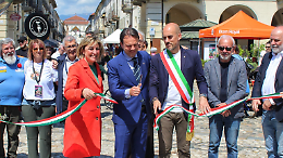 Inaugurata la "Festa delle Rose" a Venaria Reale: fiori, arte e tradizione in un'esperienza sensoriale unica