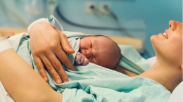 Diana, la bambina che ha scelto l'ambulanza come culla
