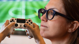 PlayStation in biblioteca. L’ultima trovata geniale della sindaca Piastra