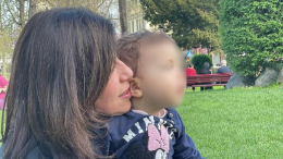 Due mamme, un solo amore. La Corte Costituzionale dà ragione alle due mamme di Ivrea