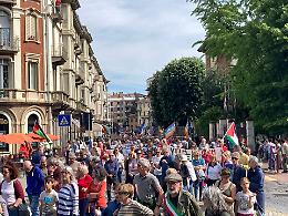 “Giustizia per Gaza”: Ivrea scende in piazza contro guerra e genocidio (video)