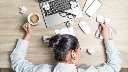 Tra bufale virali e scienza, ecco i 10 alimenti che aiutano davvero a ridurre lo stress