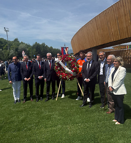 Heysel, 40 anni dopo: il monumento “Verso Altrove” accende la memoria delle 39 vittime