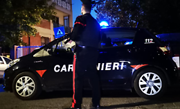 Spaccio e violenza a due passi da casa: 250 famiglie si ribellano