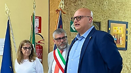 Leini celebra la Festa della Repubblica con la consegna della Costituzione ai diciottenni