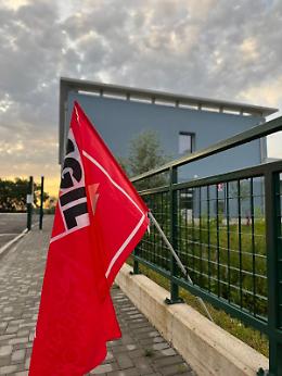 “Sfruttati e abbandonati”: esplode la rabbia dei lavoratori IBLU