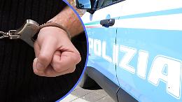 Torino, colpisce la vetrina con un tombino e tenta la fuga: arrestato 33enne in flagrante