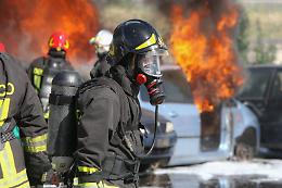 Giornata di emergenze: vigili del fuoco in azione a Locana e Traversella
