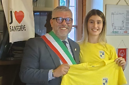 Leini celebra le campionesse della pallanuoto: un incontro tra orgoglio e speranza