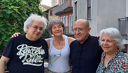 Poesia e campane tibetane sulla Terrazza dei Curiosi