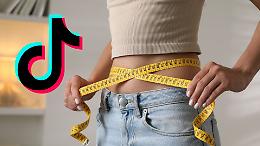 TikTok cancella #SkinnyTok: via l’ossessione del corpo perfetto