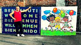 Montanaro festeggia l’arte dell’accoglienza : un murales per dire benvenuti