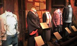  Dalle lettere di Hogwarts alle pozioni di Piton:  Harry Potter arriva a Milano con una mostra senza precedenti