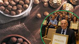 Ferrero premia la fedeltà: oltre mille dipendenti celebrati ad Alba