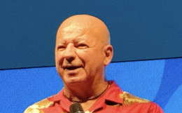 Giovanni Cacioppo porta in scena l’intimità della risata