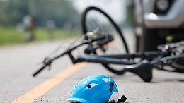  Ciclista travolto in pieno centro a Valperga