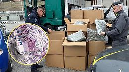 Valigie gonfie e controlli serrati: in sei mesi già intercettati 4 milioni tra Italia e Svizzera