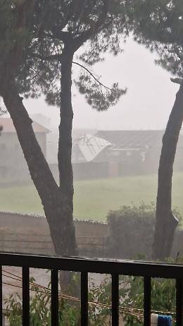 Tromba d'aria a Cigliano: si fa la conta dei danni (VIDEO)