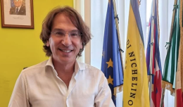 Nichelino, il sindaco sbotta sui social: “Non siamo una favelas”