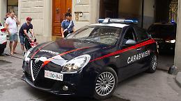 Chieri, borse rubate al mercato con destrezza e un prelievo da 1.500 euro: arrestati due marocchini