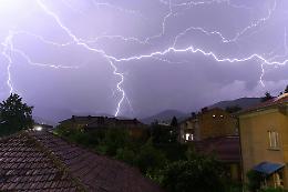 Allerta meteo nel Torinese, Arpa Piemonte avverte: "Locali allagamenti e caduta alberi"