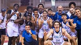 "Grazie ai razzisti, ci avete dato la carica": l’Italia U20 di basket è campione d’Europa e risponde agli insulti