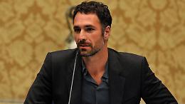 Chat rubate, accuse e separazione: Raul Bova nell'occhio del ciclone