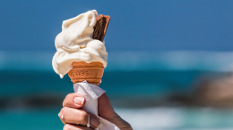Gelato e riscatto: in carcere a Torino le detenute diventano gelataie grazie al progetto Soroptimist 