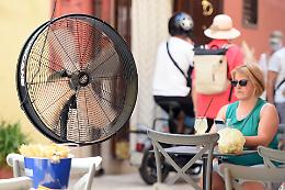 Piemonte, ondata di caldo africano: fino a 37°C e zero termico oltre i 5.000 metri
